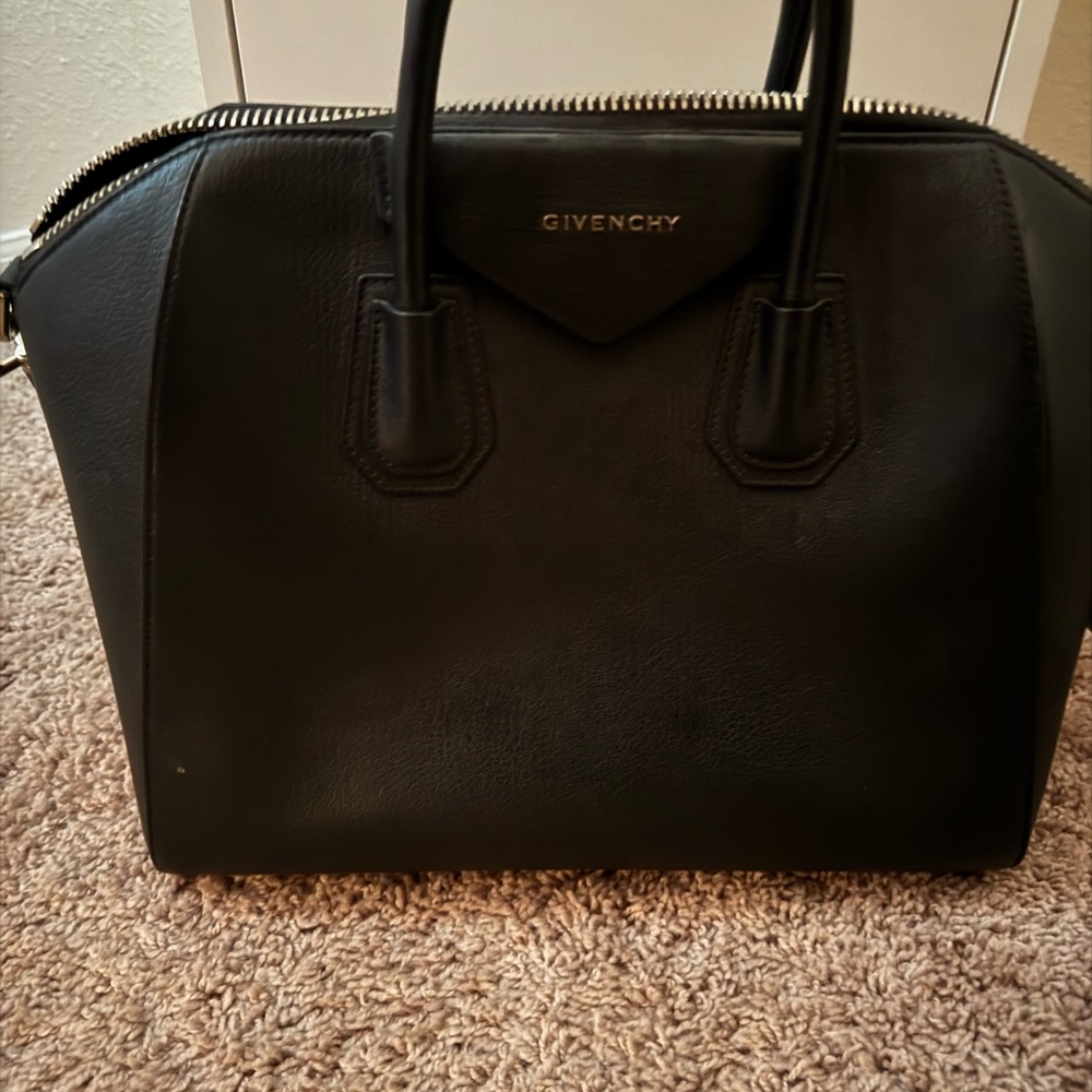 Givency Handbag